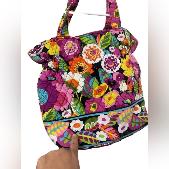 ❤️Vera Bradley Va Va Bloom Quilted Shoulder Bag With Button Snap Closure - Picture 6 of 9